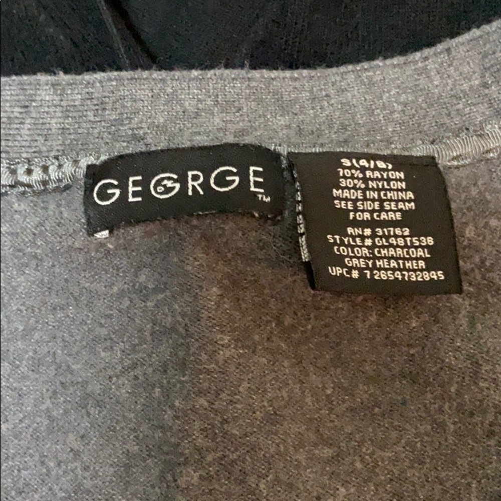 Two George Sweaters - Picture 5 of 10